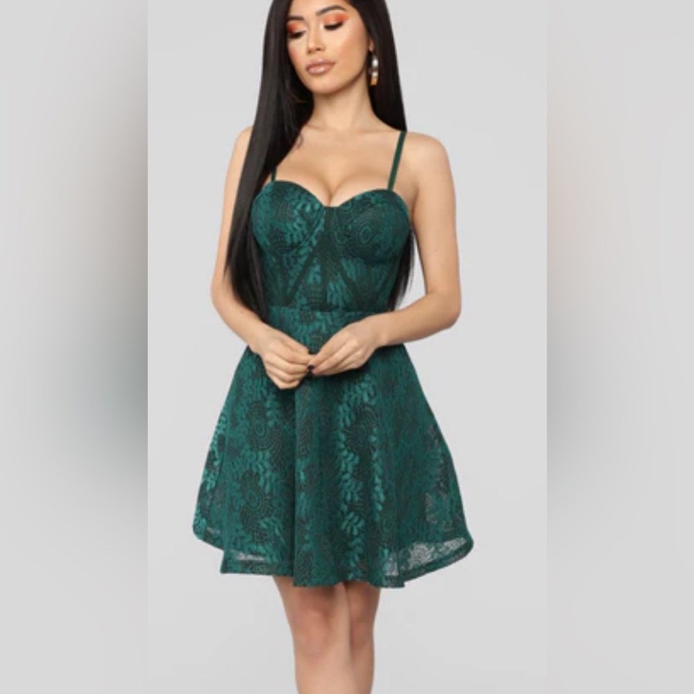 Swing me around dress hunter green XS fashion NOVA